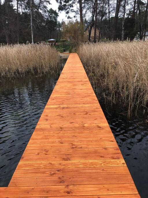 Penthouse Bernd Im Waldschloesschen Direkt Am See Wendisch Rietz Bagian luar foto